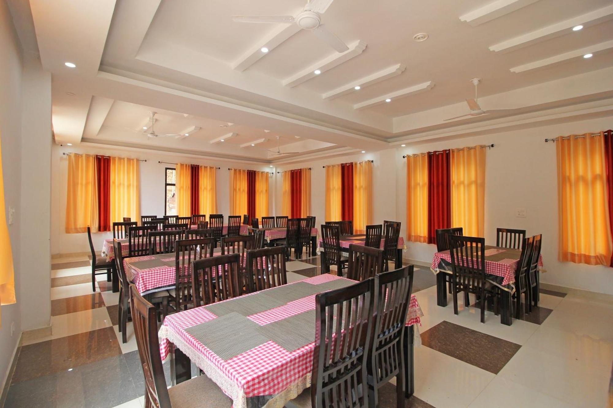Oyo Hotel Chandni Dharamshala Eksteriør bilde